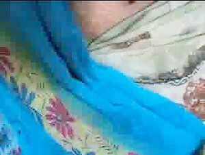 aunty navel